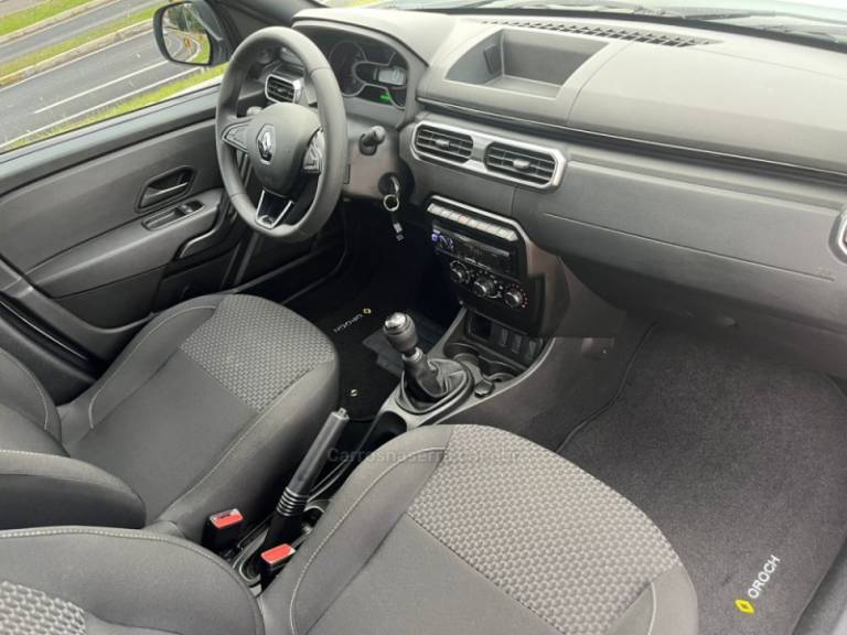 RENAULT - DUSTER OROCH - 2022/2023 - Branca - R$ 83.900,00