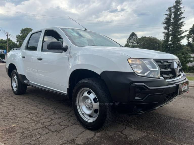 RENAULT - DUSTER OROCH - 2022/2023 - Branca - R$ 83.900,00