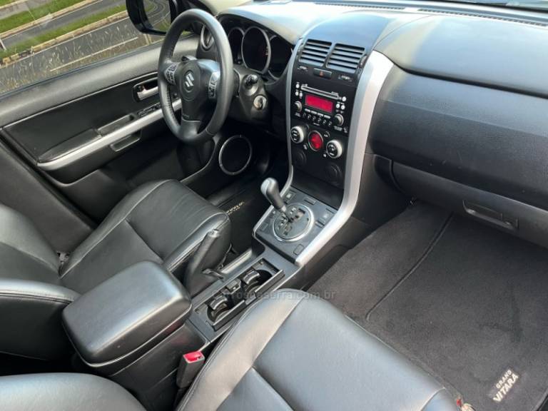 SUZUKI - GRAND VITARA - 2013/2014 - Branca - Sob Consulta
