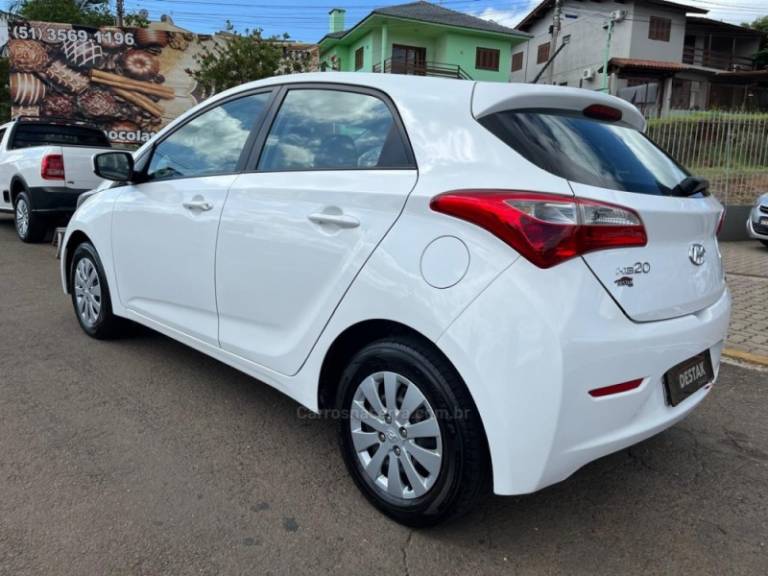 HYUNDAI - HB20 - 2015/2015 - Branca - Sob Consulta