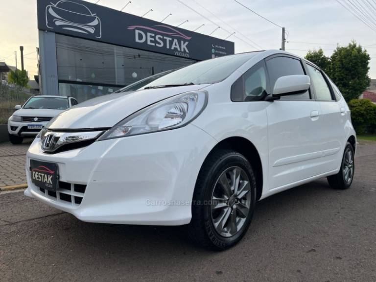 HONDA - FIT - 2012/2013 - Branca - Sob Consulta