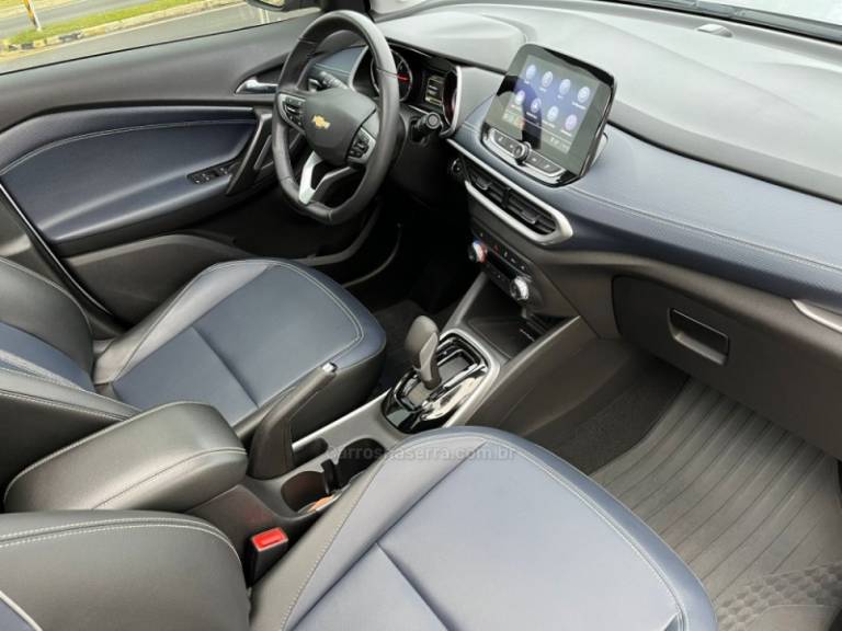 CHEVROLET - TRACKER - 2022/2022 - Prata - Sob Consulta