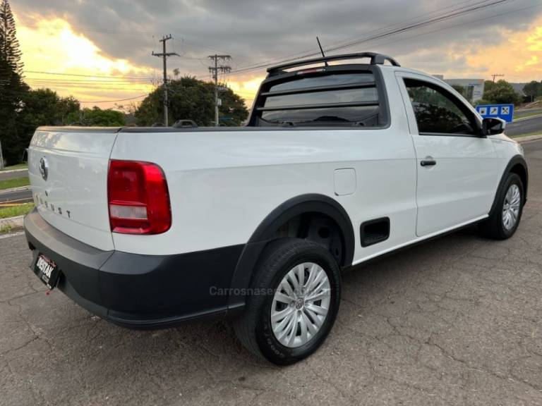 VOLKSWAGEN - SAVEIRO - 2022/2023 - Branca - Sob Consulta