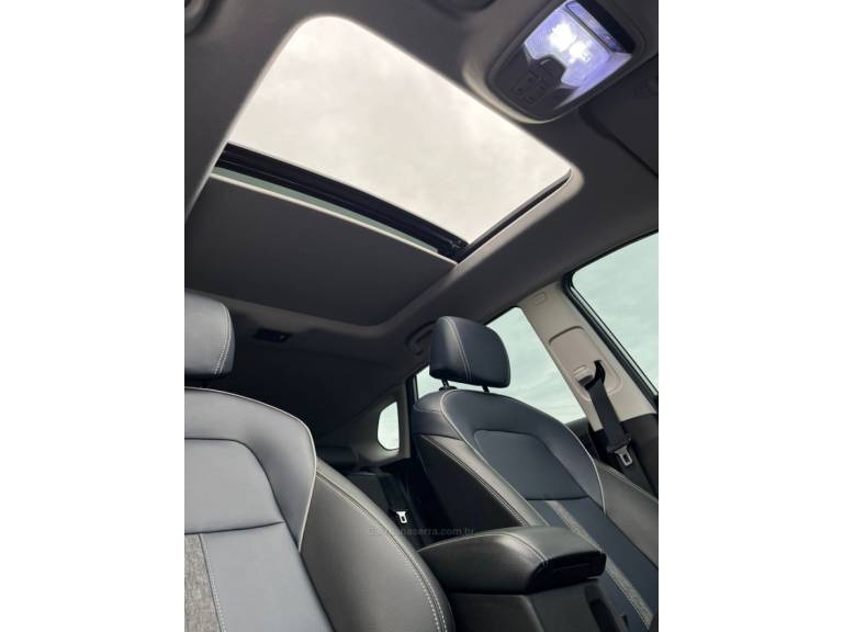 CHEVROLET - TRACKER - 2022/2022 - Prata - Sob Consulta