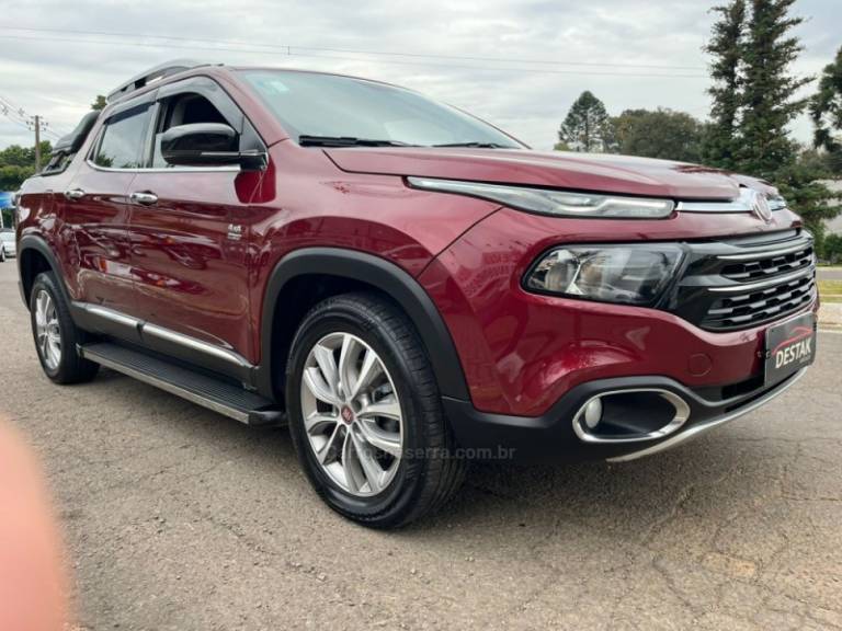 FIAT - TORO - 2018/2019 - Vermelha - Sob Consulta