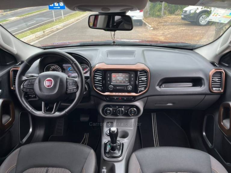 FIAT - TORO - 2018/2019 - Vermelha - Sob Consulta
