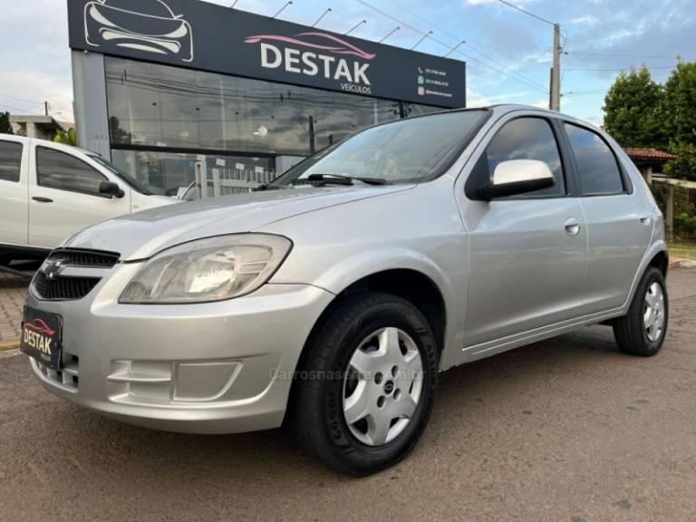 CHEVROLET - CELTA - 2012/2013 - Prata - Sob Consulta