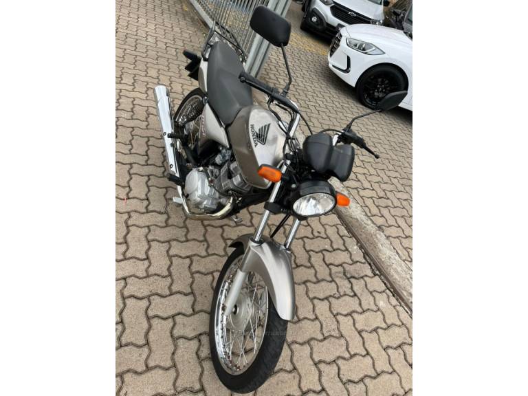 HONDA - CG 150 - 2008/2008 - Cinza - Sob Consulta